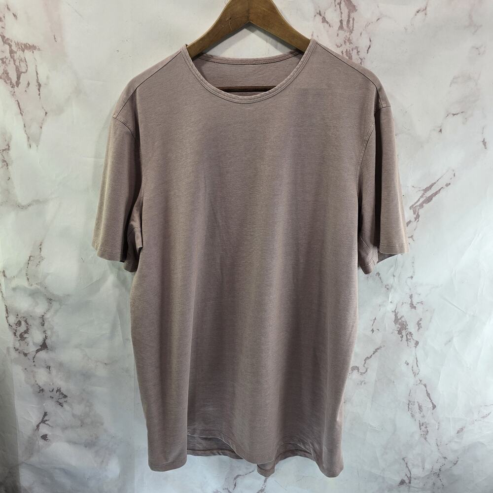Lululemon T Shirt Mens Large Light Dusty Pink Short Sleeve Crew Neck Cotton